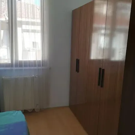 Muhtesem Bir Daire * Istanbul